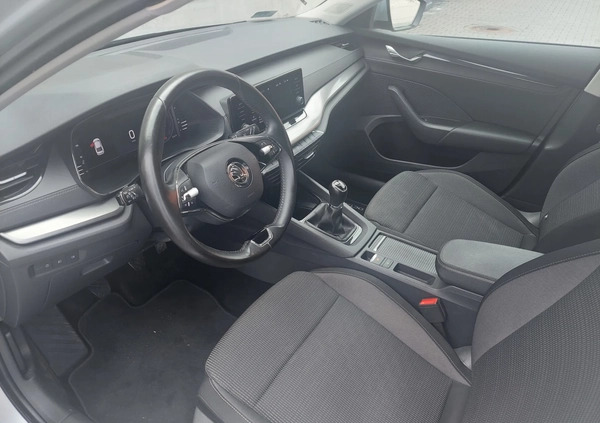 Skoda Octavia cena 83900 przebieg: 120305, rok produkcji 2020 z Wieliczka małe 254